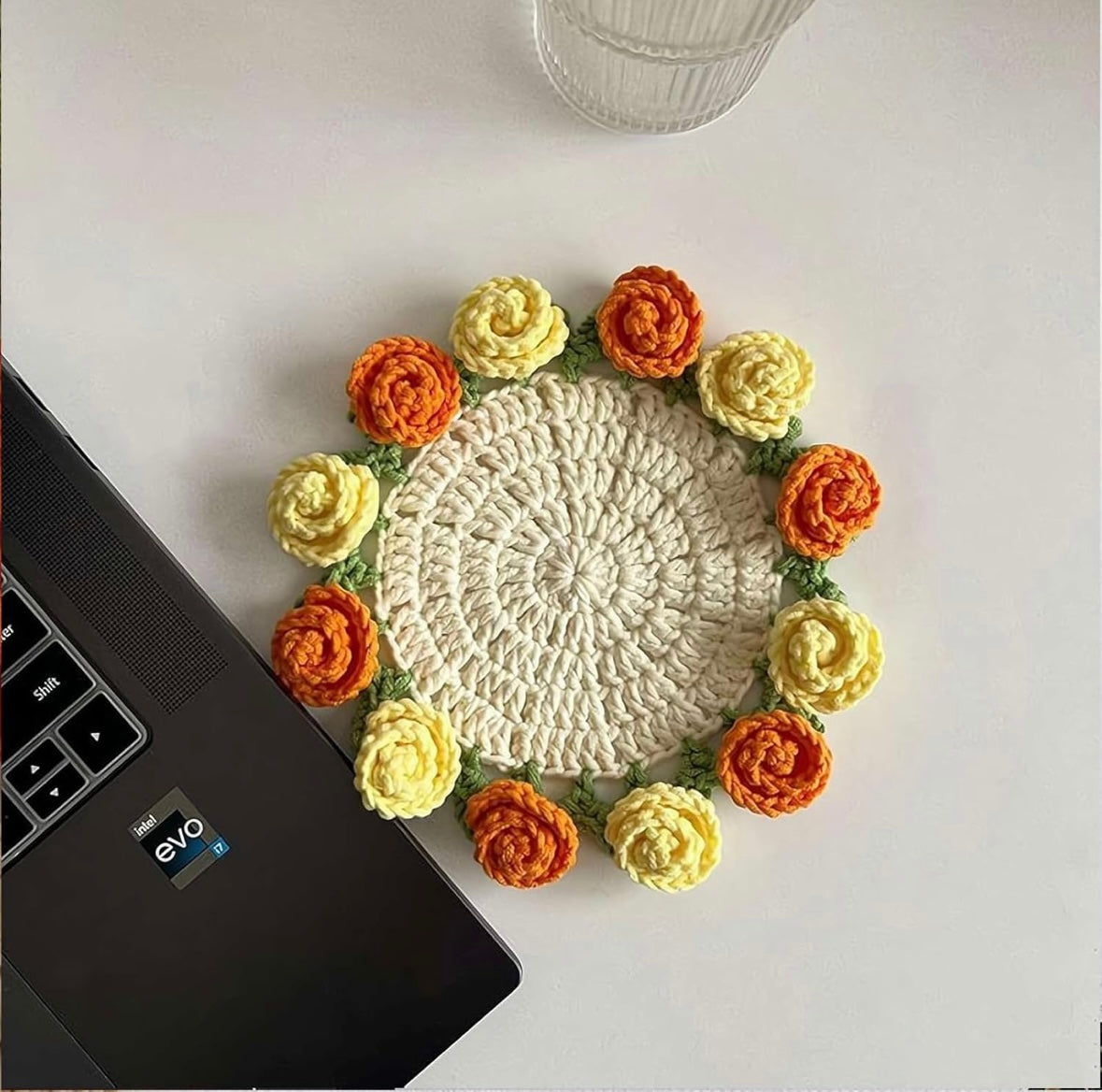 Sottobicchiere di fiori – Fatto a mano